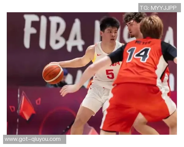 U19美国青年队迎战马里队争夺国际比赛荣誉与发展机会